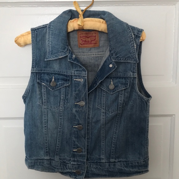 Levi Jean vest - Picture 1 of 3